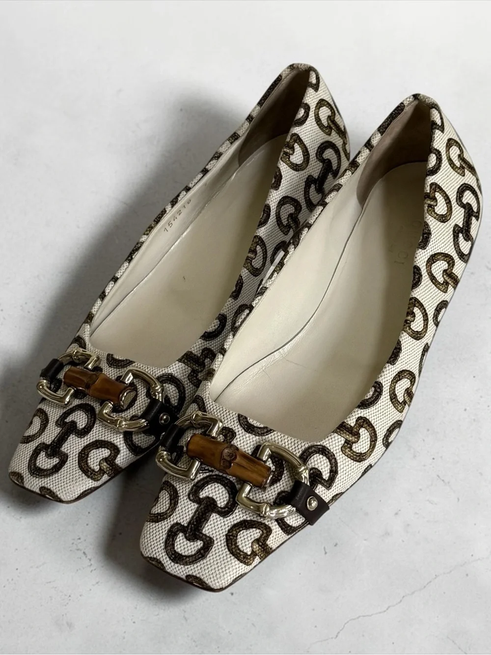 AUTHENTICATED Gucci Horsebit Beige Brown GG Canvas Bamboo Flats! Size 7B! - Picture 9 of 9